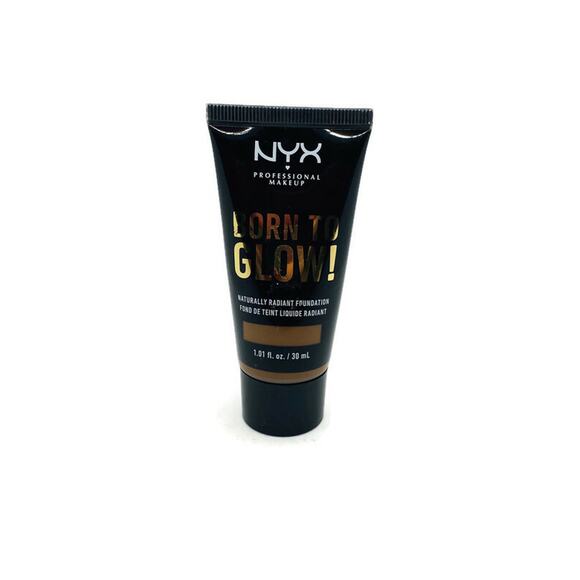 NYX Professional Makeup Born to Glow Naturally Radiant Foundation - Mocha - Picture 1 of 3